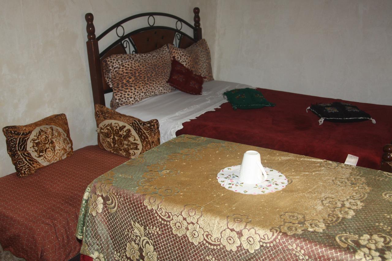 Riad Elkorchi Fez Exterior foto